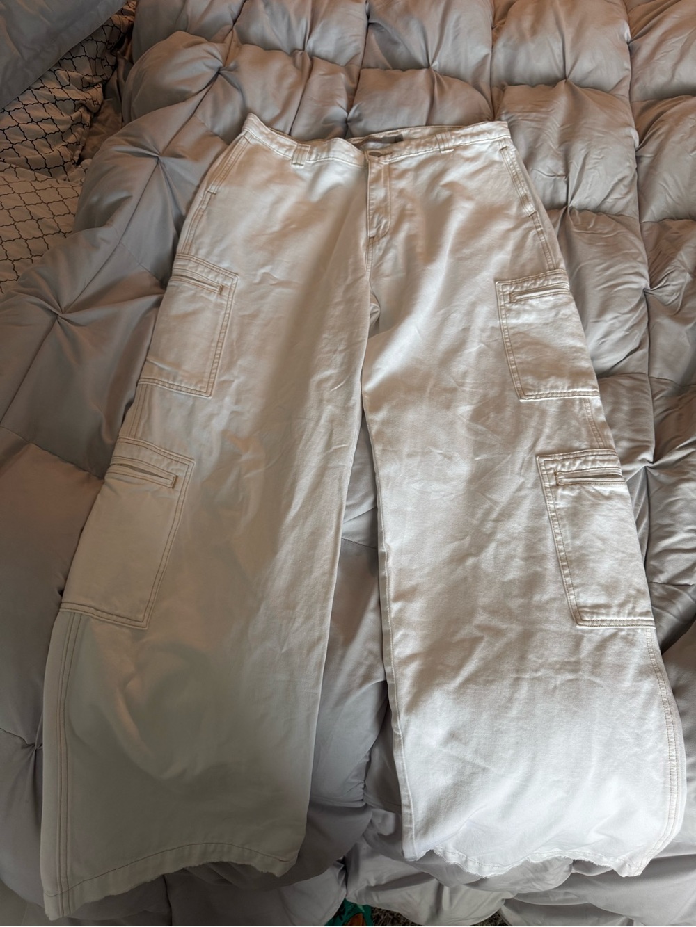 Hudson Jeans Off-White Straight Leg Jeans